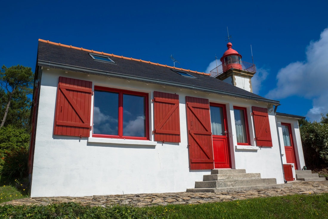 Maison sous le phare